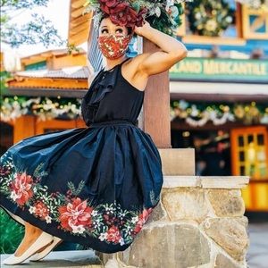 NEW- Collectif Jasmine Festive Flower Skirt
